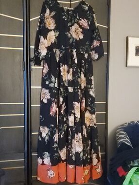 Floral Tiered Maxi Dress - Black with Blush Floral